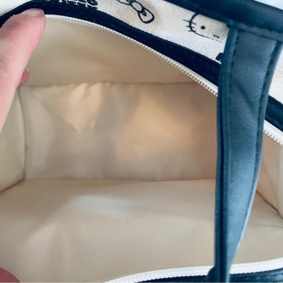 Sanrio Hello Kitty Square Tote Bag - Excellent Condition. - Picture 9 of 12